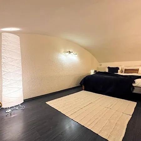 Apartment Riverside/old Town/free Parking